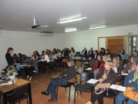 Programa Jovem Agricultor do Futuro oferece oficina de informática