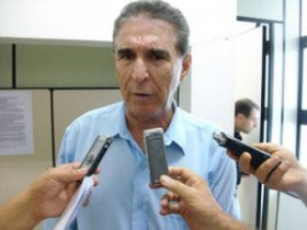Ex-prefeito Waldemir rebate acusações sobre as denúncias de inadimplência na sua gestão