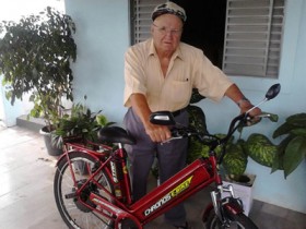 Bicicletas elétricas viram moda e conquistam principalmente idosos