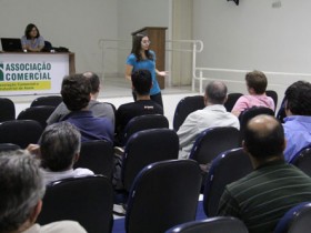 Sebrae-SP promove curso para prestadores de serviços