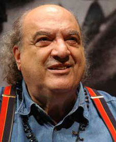 Morre, aos 82 anos, o ator e diretor de teatro Antônio Abujamra