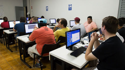 Cursos de Informática da FEMA têm alta empregabilidade