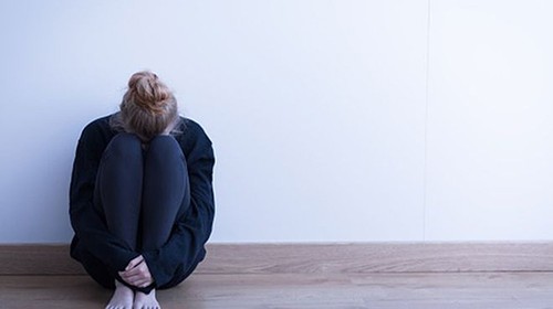 Taxa de suicídio entre jovens sobe 10% desde 2002