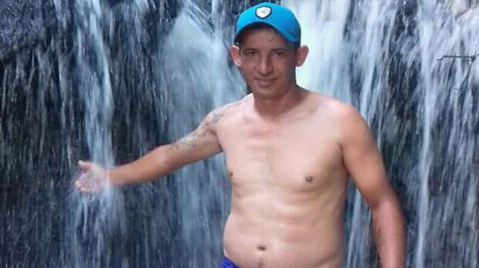 Motociclista morto em acidente e o filho dele estavam indo para o trabalho em Cândido Mota