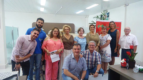 Santa Casa de Assis é presenteada com uma tonelada de arroz