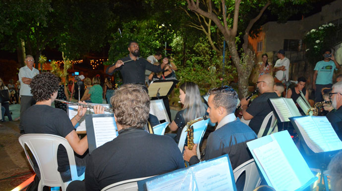Projeto Banda na Praça se apresenta em Assis neste sábado
