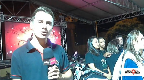 Cantata Iluminada de Natal é realizada em Assis