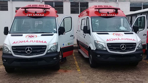 Assis recebe duas novas ambulâncias para SAMU