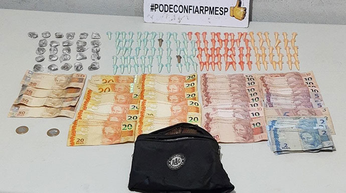 Rapaz é preso com mais de 120 pinos de cocaína em Palmital