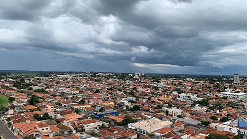 Final de semana deve ser de tempo instável em Assis e região