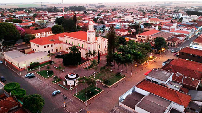 Cândido Mota: a cidade que tem praticamente uma bicicleta em cada residência comemora 98 anos