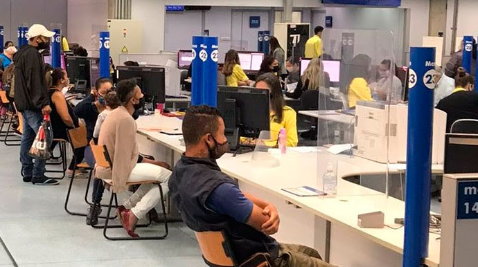 Detran realiza mutirão no Poupatempo para renovação de CNH