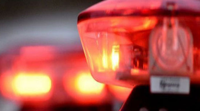 Carro e caminhão colidem na rodovia entre Assis e Tarumã