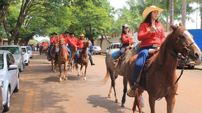 Cavalgada do Gigante Vermelho é neste domingo, dia 6 de agosto