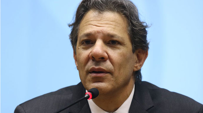 Fim do parcelamento sem juros prejudicará consumidores, diz Haddad