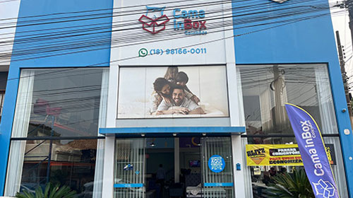 Sofá Inbox inaugura em Assis