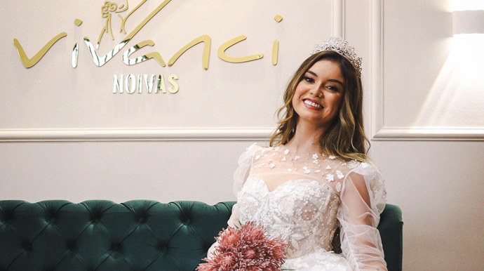 Vivanci Noivas oferece descontos exclusivos e os melhores vestidos neste mês das noivas