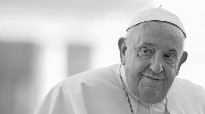 Primeiro pontífice latino-americano, Papa Francisco morre aos 88 anos