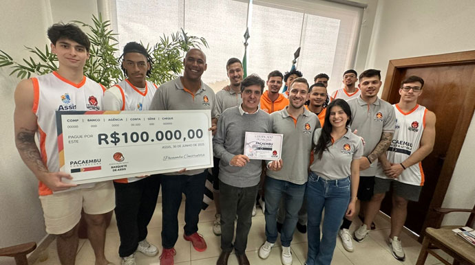 Assis anuncia retorno do basquete profissional com patrocínio de construtora