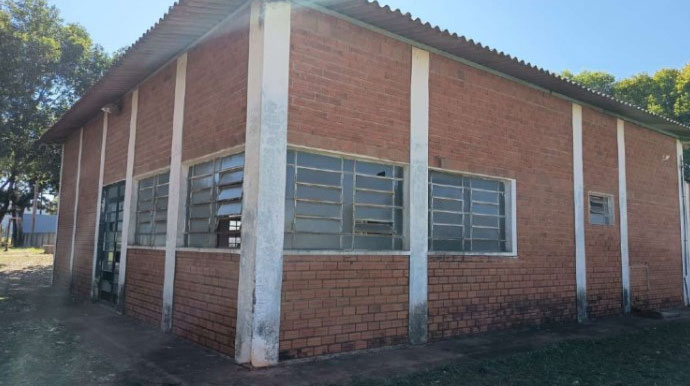 Comunidade pede revitalização do Centro Comunitário do Conjunto Nelson Marcondes