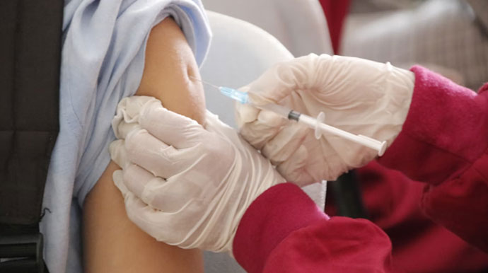 Baixa procura por vacinas contra H1N1 e aumento de casos preocupa autoridades de saúde em Assis