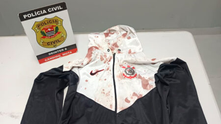 Roupa utilizada no dia do crime foi apreendida pela polícia - FOTO: Polícia Civil/Divulgação