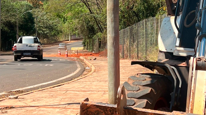 Travessa Padre Beline será interditada nesta quarta para reparos em Assis Motoristas estão sendo orientados a procurar outras rotas - FOTO: DMT/Assis