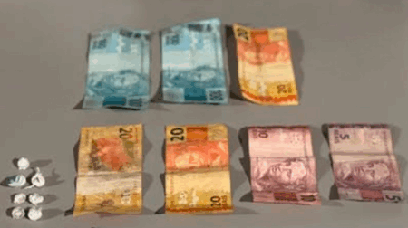 Drogas tinham como destino a cidade de São Miguel Arcanjo - FOTO: Polícia Militar