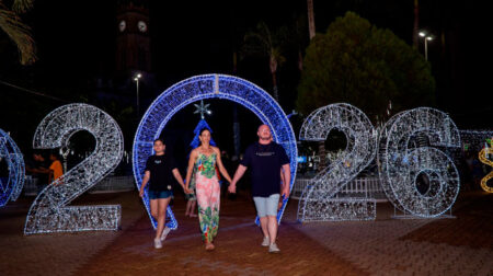 Até 23 de dezembro, a Praça Matriz recebe apresentações todas as noites, em um ambiente acolhedor que resgata o espírito natalino e convida toda a população a celebrar junta o fim de ano. Foto: Prefeitura/ Divulgação