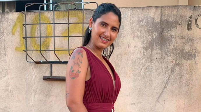 “Ela vai lutar pela vida”, diz irmão de jovem com 90% do corpo queimado em explosão no silo da Coopermota Genseli Cristina Alves do Paraíso, de 27 anos, uma das vítimas da explosão - FOTO: Enviada ao Portal AssisCity