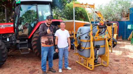 O novo equipamento será utilizado nos trabalhos do dia a dia do campo. Foto: Prefeitura de Cruzália