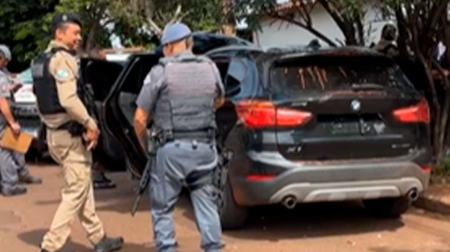 Veículo foi apreendido em Andirá, no Paraná - FOTO: Timburi FM