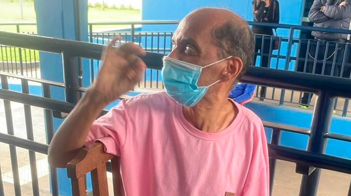 Família de homem com sequelas de AVC diz ter sofrido constrangimento na prefeitura de Assis: “acharam que ele tinha HIV” Filho advogado diz pais saíram chorando da Prefeitura de Assis - FOTO: Enviada pela família