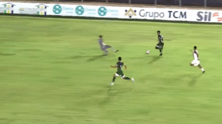 João Victor sai errado do gol e Tanabi faz 2 a 0 após contra-ataque - FOTO: Youtube/Reprodução