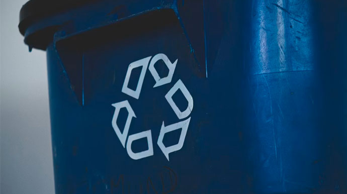 Cândido Mota promove drive-thru ecológico para descarte correto de resíduos e doação de mudas