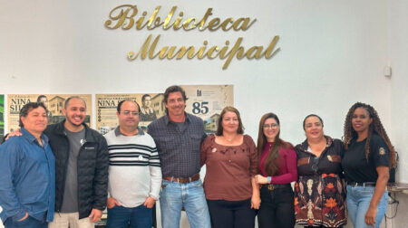 Evento foi realizado nesta quarta-feira, 20, e reuniu autoridades, representantes culturais e usuários da biblioteca - FOTO: Portal AssisCity
