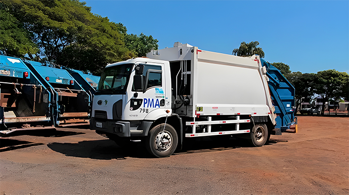 Em fevereiro, Prefeitura admitiu à Câmara que ainda não tinha estudo conclusivo sobre terceirização do lixo em Assis Vereadores querem mais diálogo com a Prefeitura oara decidir futuro da coleta de lixo - FOTO: Arquivo