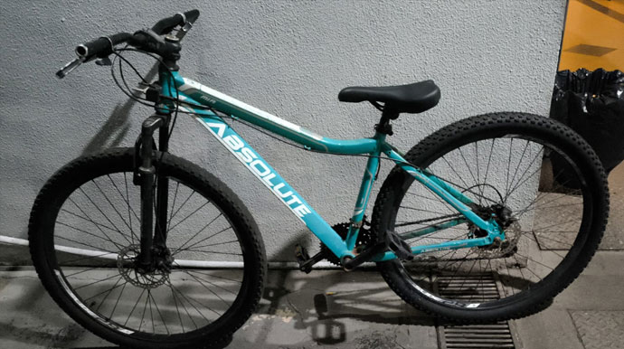 Homem é preso após furtar bicicleta, invadir casa da mãe e descumprir medida protetiva em Cândido Mota
