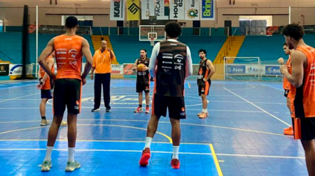 Basquete Assis pode fechar série contra Avaré neste domingo no Jairão - FOTO: Divulgação