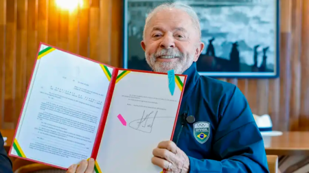Lula sanciona lei que garante renovação automática da CNH - FOTO: Ricardo Stuckert/PR