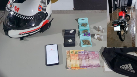Adolescente é apreendido após perseguição e confessa fazer ‘delivery’ de drogas em Assis FOTO: Divulgação